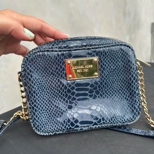 Michael Kors Embossed Mini Hamilton shoulderbag crossbody purse